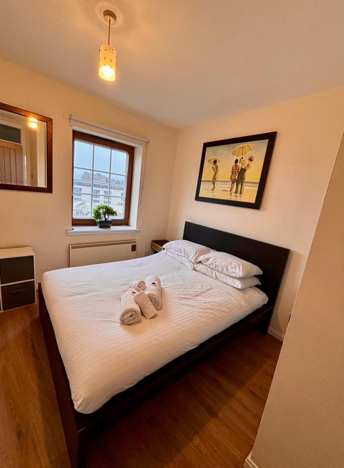 Sunshine On Leith. The River View Apartment! 爱丁堡 客房 照片